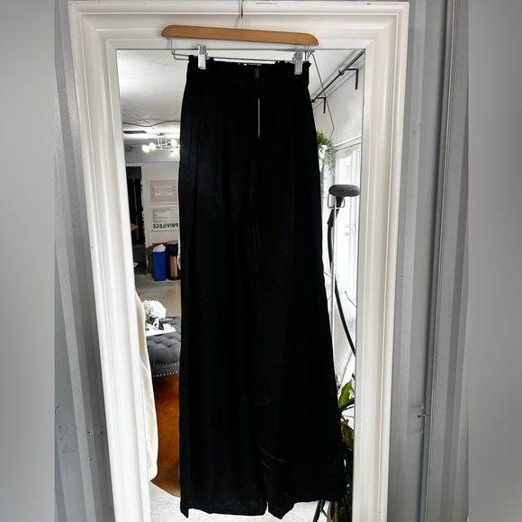 PRIV black wide leg pant - Picture 2 of 3